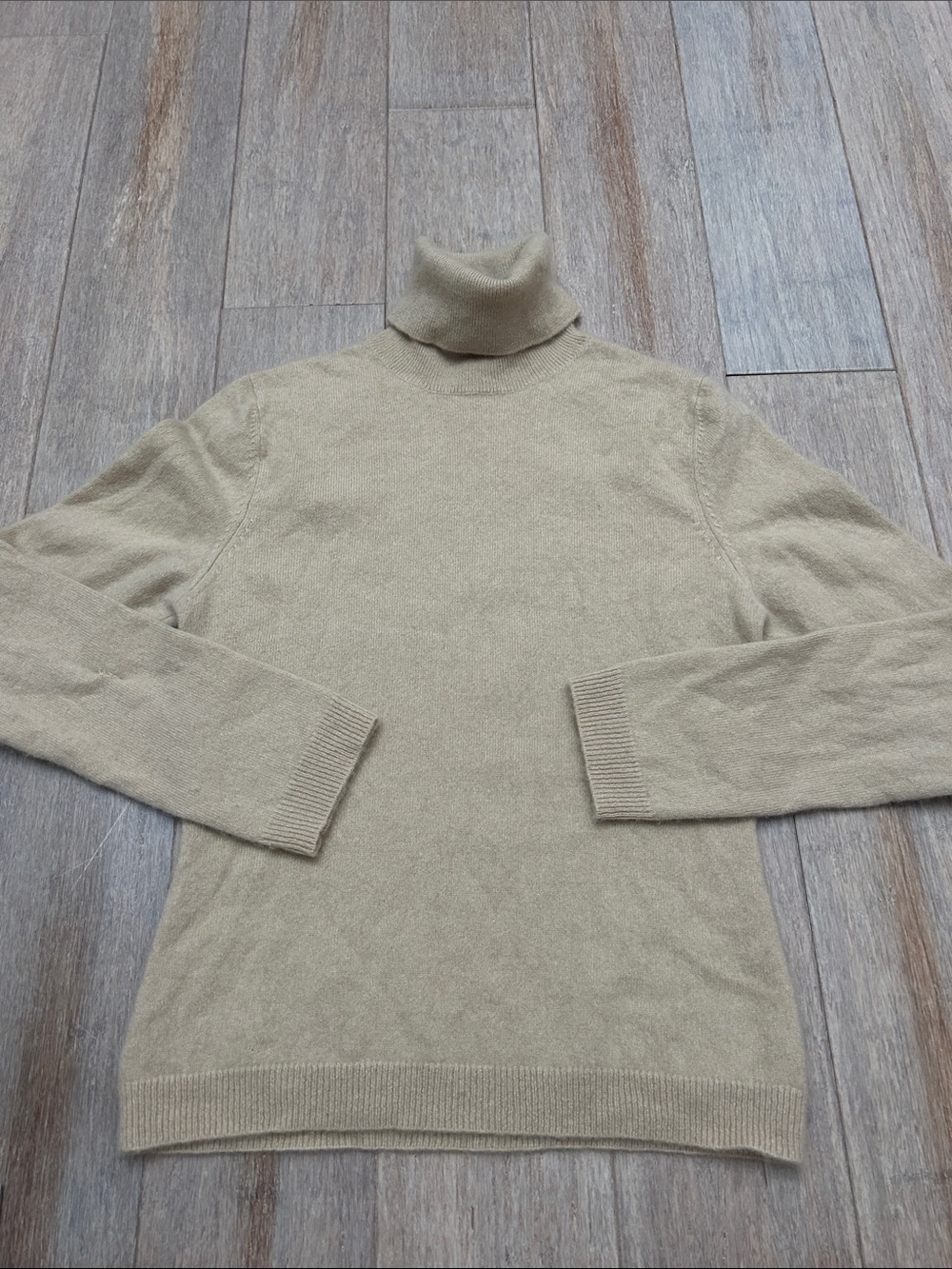 VTG Cashmere United Colors Of Benetton Women's Beige Turtleneck Sweater XS